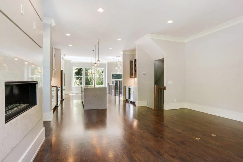 010_LR to Kitchen 3551 BR-min