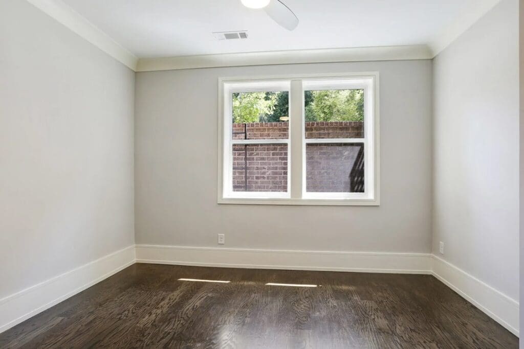 020_basement bedroom 3551 BR-min