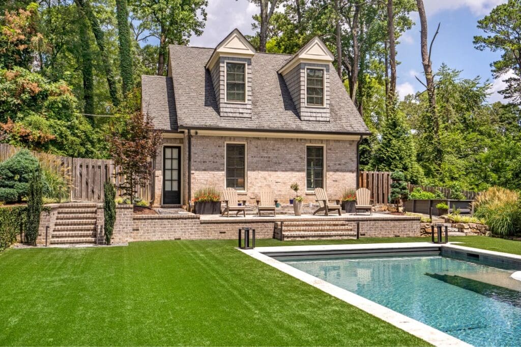 Atlanta Carriage Home