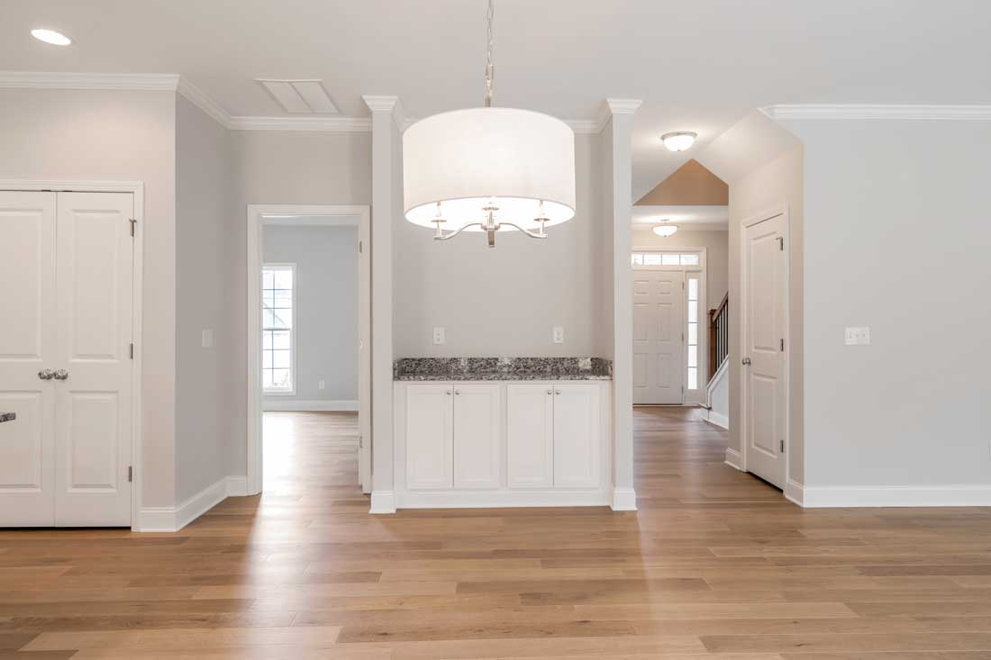 005_409 Vinings Vintage_Abercorn