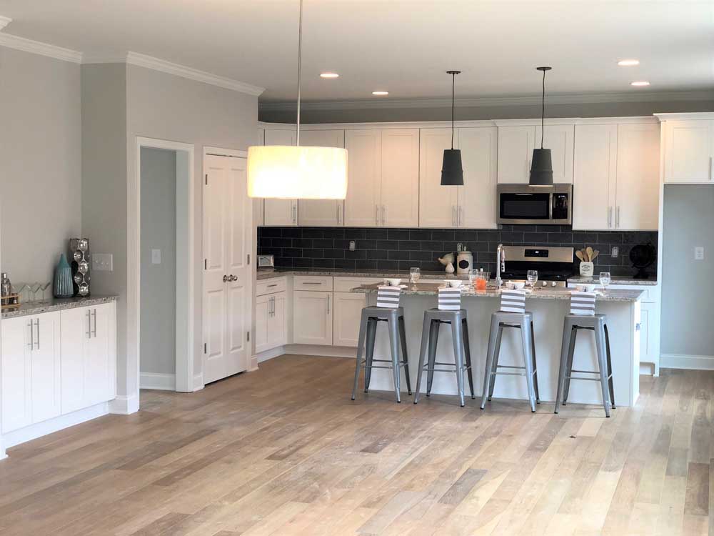 007_377 Vinings Vintage_Abercorn