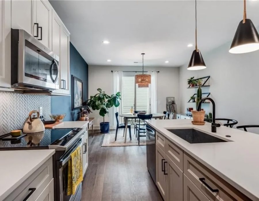 004_VS kitchen to DR-min