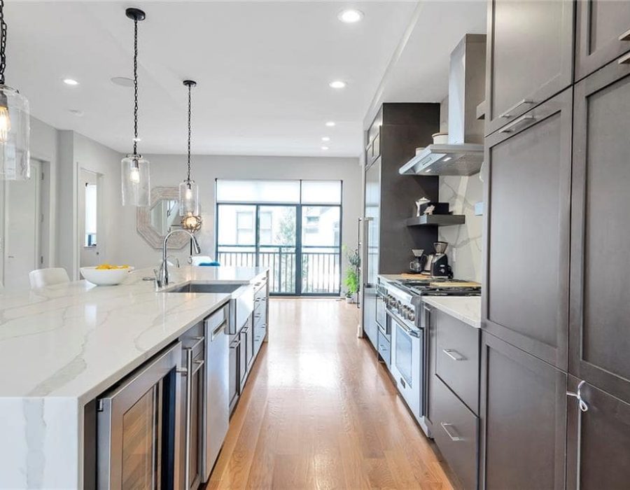 005_Kitchen Galley 912 Lenox BlvdBoulevard-min