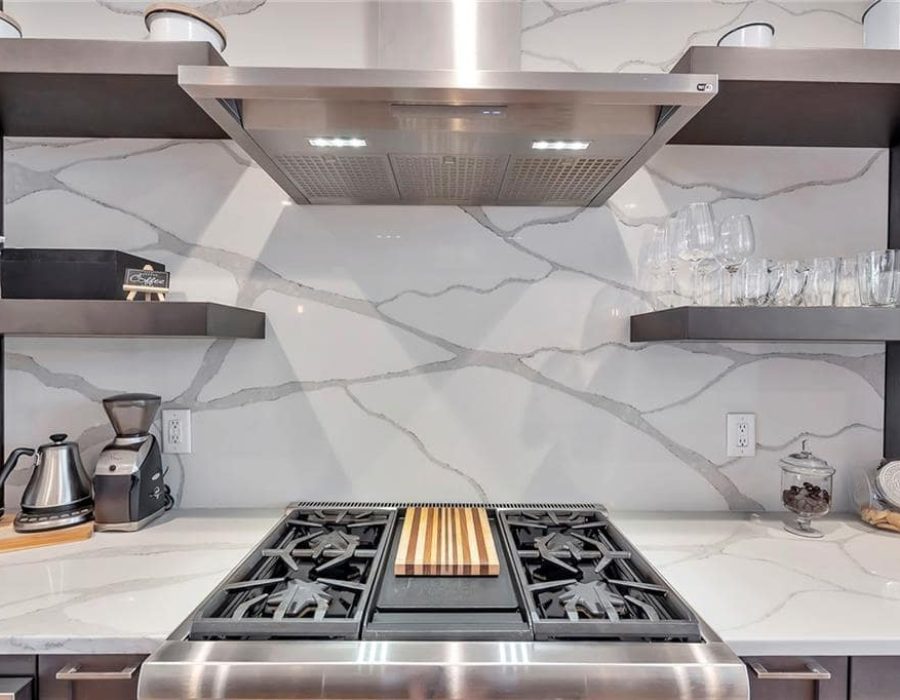 006_Kitchen Range Closeup 912 Lenox BlvdBoulevard-min