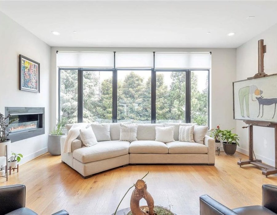 009_Living Room Windwo 912 Lenox BlvdBoulevard-min