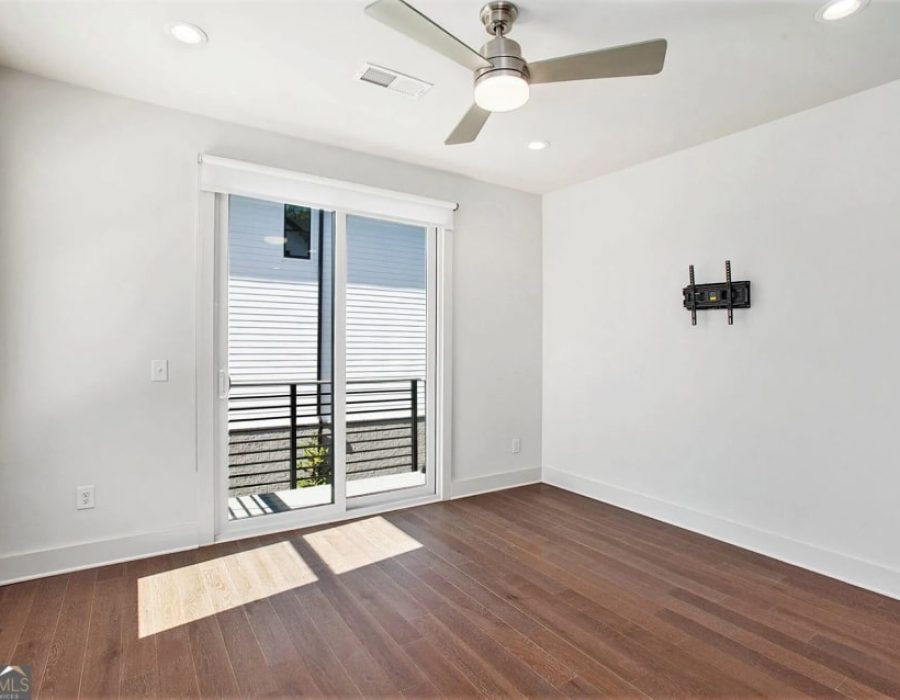 010_unit 1 LR tv mount-min