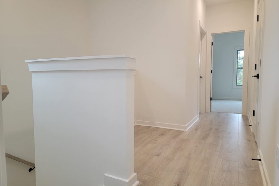 012_20241107_130127_Hallway2