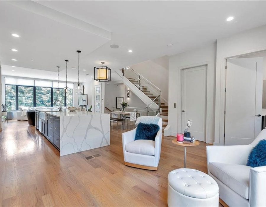 013_Keeping Rm to Stairs 912 Lenox BlvdBoulevard-min