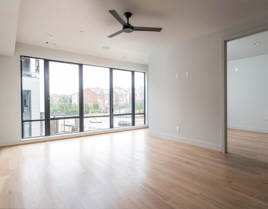 014_Primary Bedroom_1.18-01201