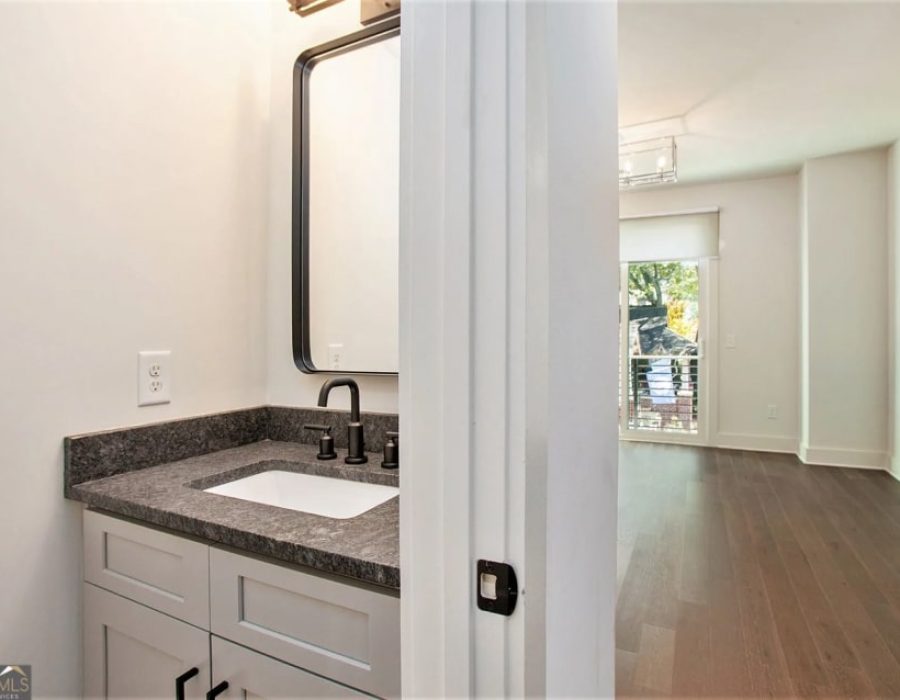 014_unit 1 half bathroom-min