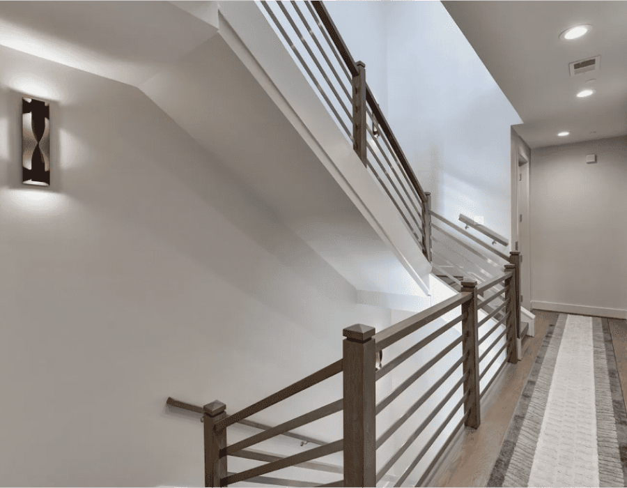 015_Hallway 908 Lenox Blvd