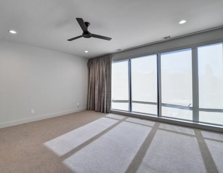 016_Primary Bedroom empty 908 Lenox Blvdboulevard-min