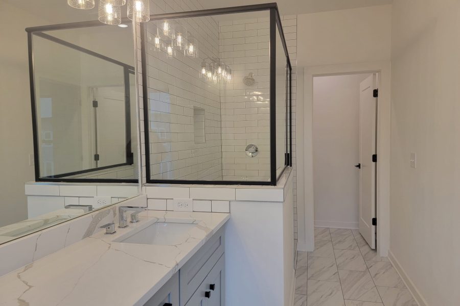 018_20241107_125518_MasterBathroom to Thrown