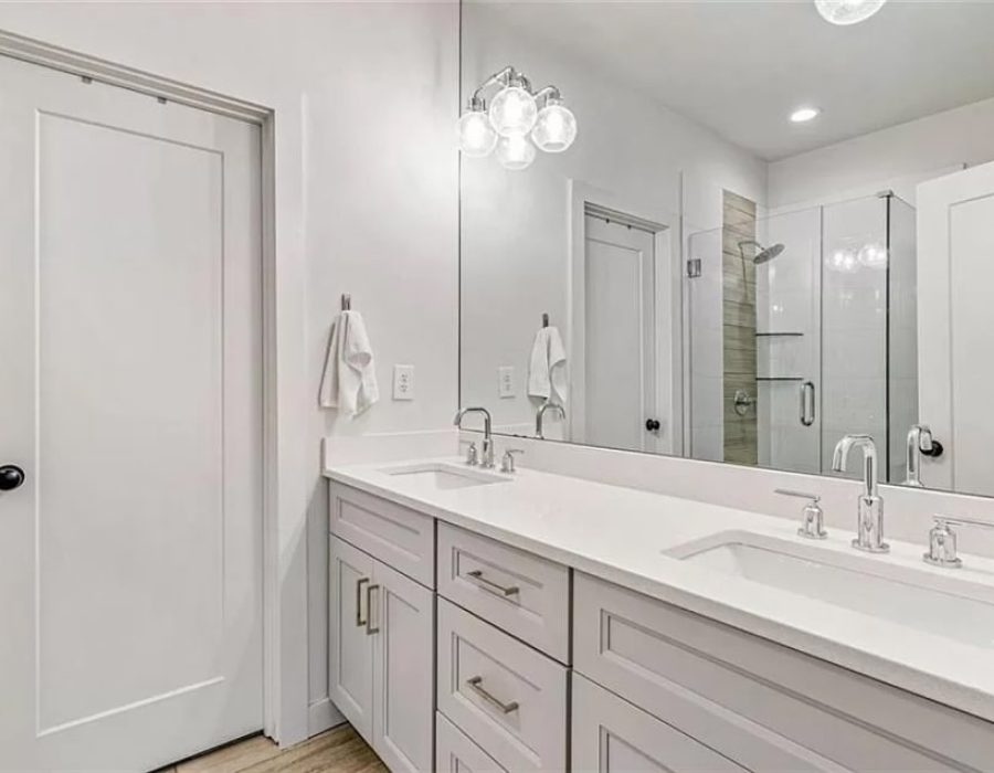 018_May 8 Bathroom 1A-min