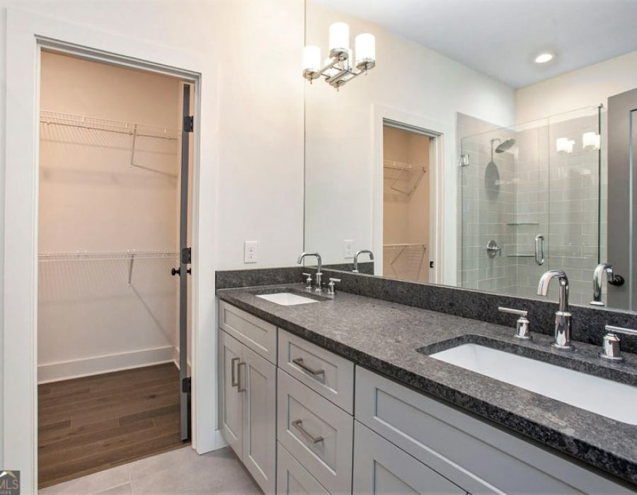 018_unit 1 bathroom double vanity-min