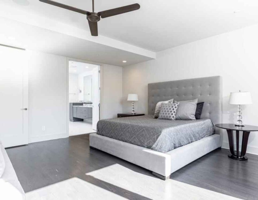 020_Primary Bedroom to Bathroom 910 Lenox Blvdboulevard