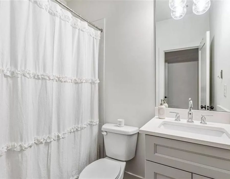 021_May 8 Bathroom 2A-min