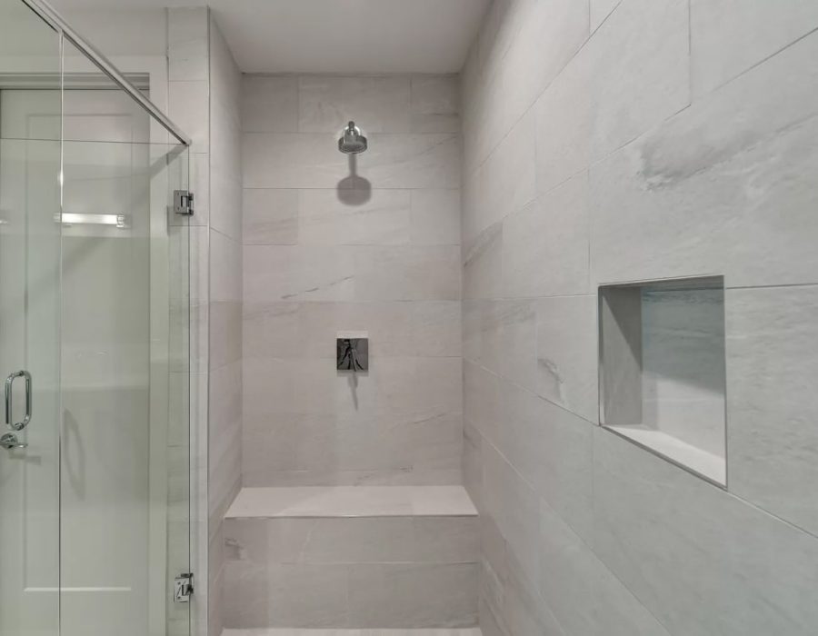 021_Primary Shower Bench 908 Lenox Blvdboulevard-min