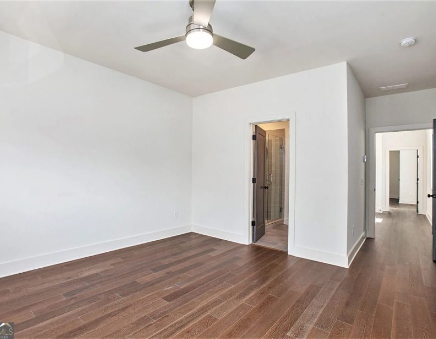 021_unit 1 bedroom 2-min