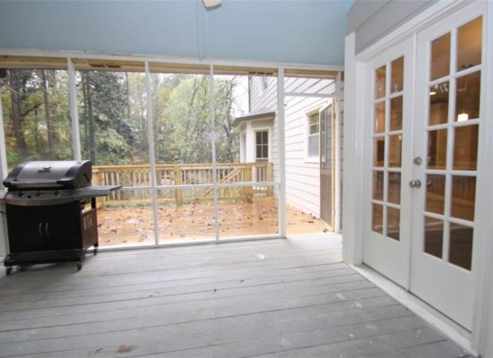 023_Bloomingdale_screen porch
