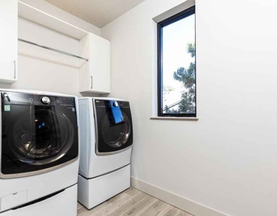 030_Laundry Room 910 Lenox Blvdboulevard