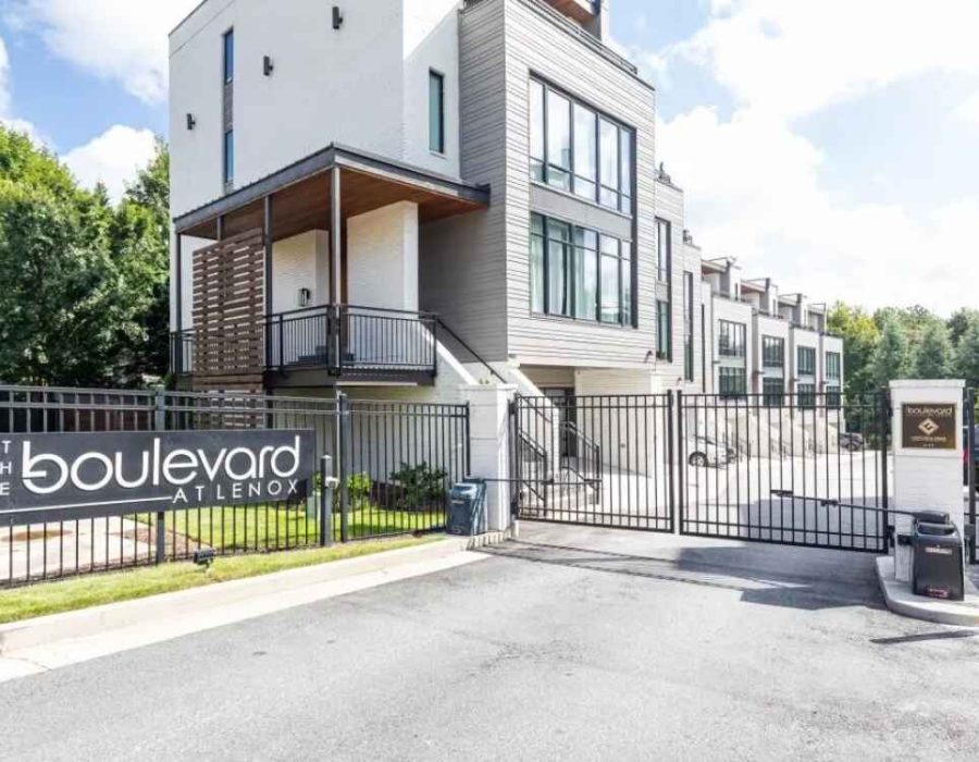 038_Condo Gate 906 Lenox Blvdblvd