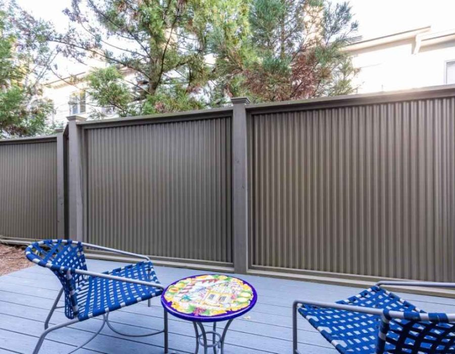 047_Basement Level Back Deck Fence 910 Lenox Blvdboulevard